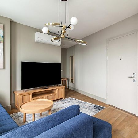 Flat With Panoramic Bosphorus View In Cihangir Istanboel Buitenkant foto