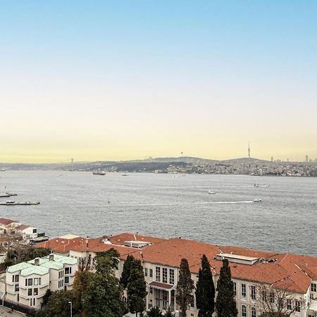 Flat With Panoramic Bosphorus View In Cihangir Istanboel Buitenkant foto