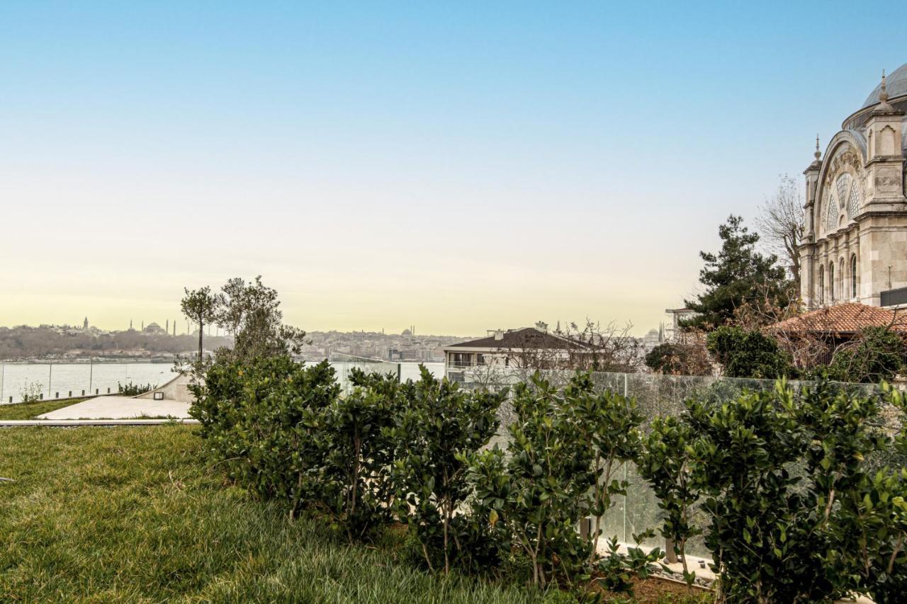 Flat With Panoramic Bosphorus View In Cihangir Istanboel Buitenkant foto
